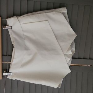 Women's white skort size Small